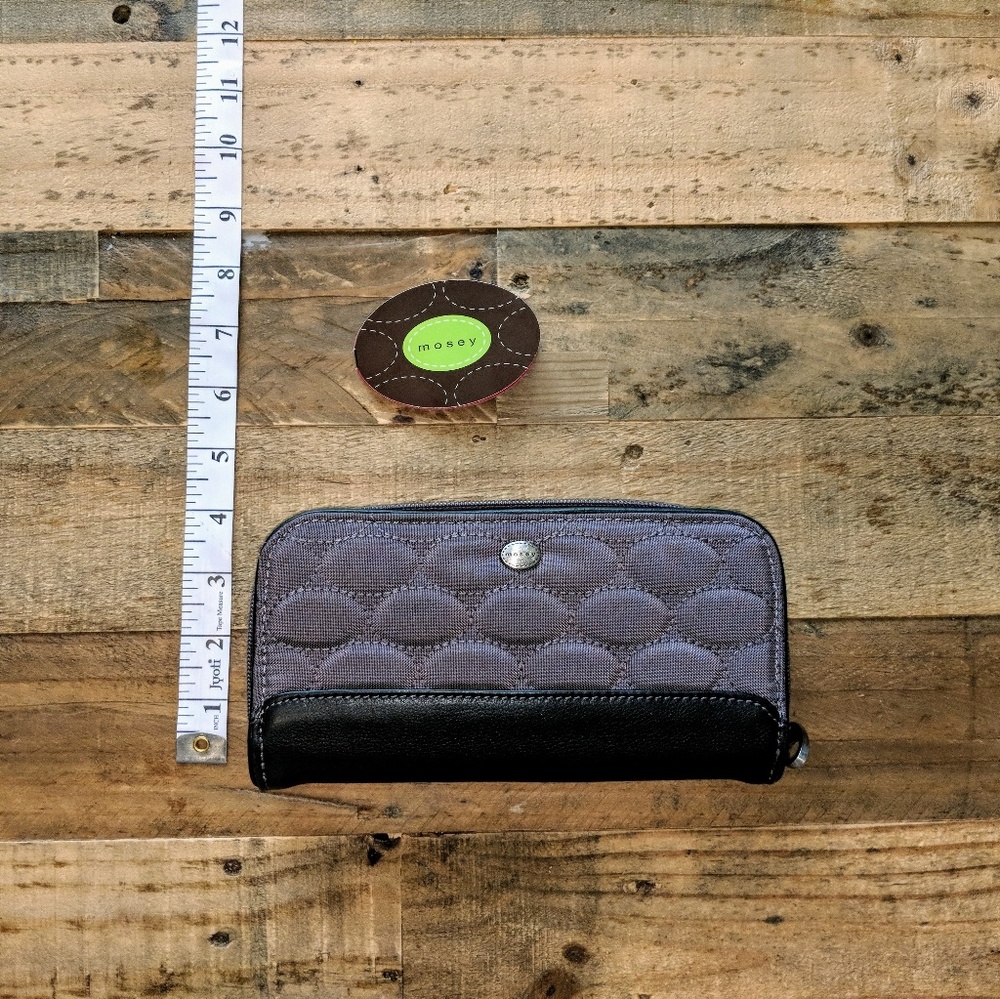 Mosey (now baggallini) double surprise wallet